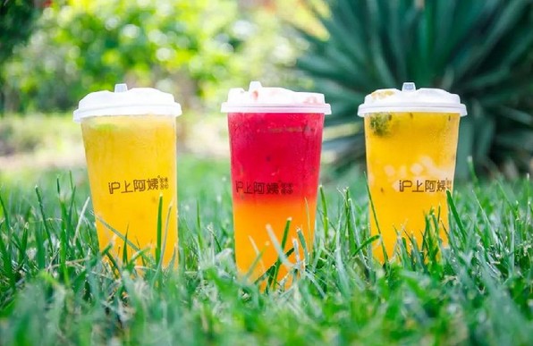 瞄准二三线 沪上阿姨如何抓住小镇青年的心?