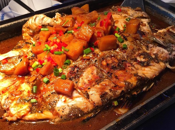 一丝鲜香传千年 炉鱼满足每一位顾客的需求