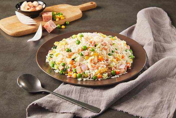 帅小滋炒饭:普通的炒饭也能成为珍馐美味