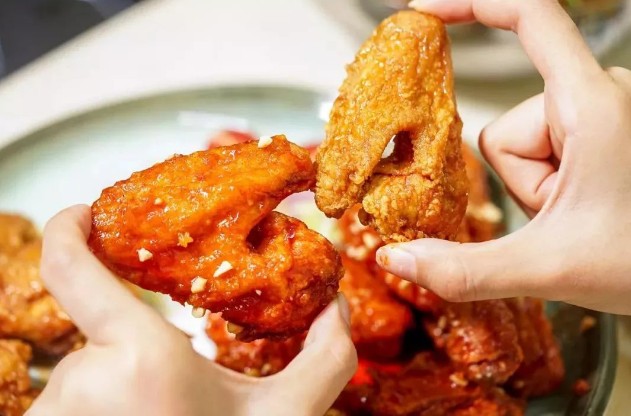 号称深圳最好吃的炸鸡店 厨姐炸鸡的自信来自哪里?