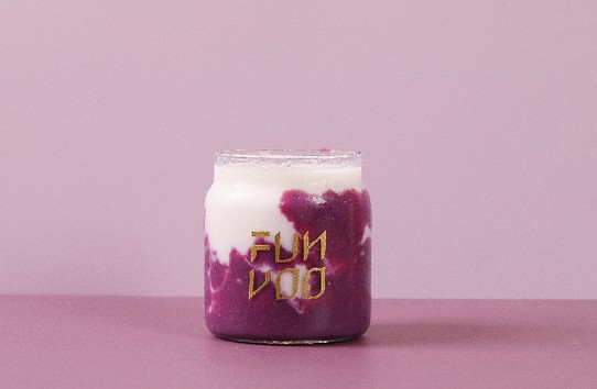 芳物奶茶:这杯茶 美得不可芳物