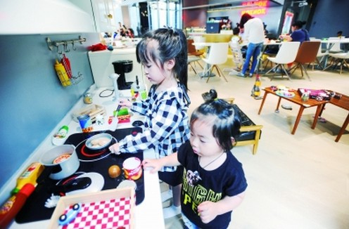 专业G.O陪玩 NOKNOK若蔻亲子餐厅“解放”爸妈双手