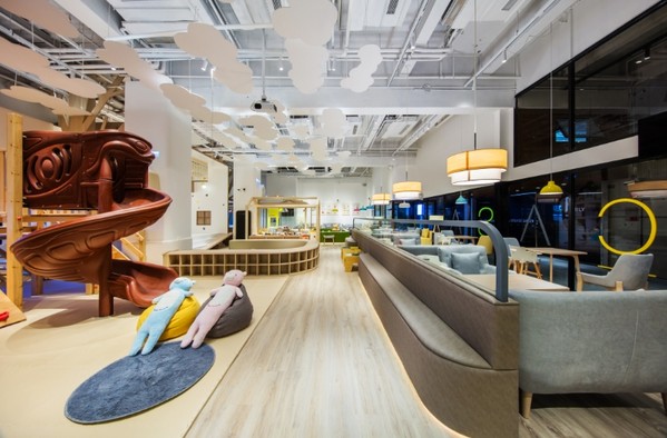 专业G.O陪玩 NOKNOK若蔻亲子餐厅“解放”爸妈双手