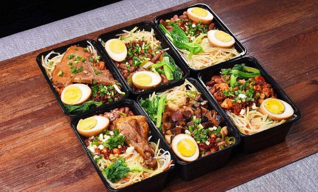 一天就卖出5万块“把子肉” 超意兴凭什么成为中国快餐50强?