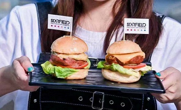 奈雪开始卖人造肉了!推出三款“未来汉堡”