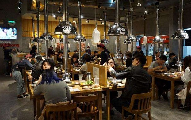 500+门店足迹遍布全球 姜虎东白丁烤肉成为韩国美食代表