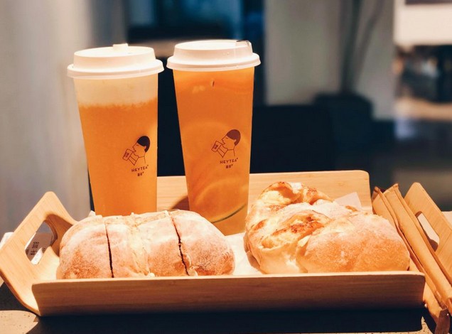 从江边里小巷到奶茶界“一哥” 喜茶凭什么?