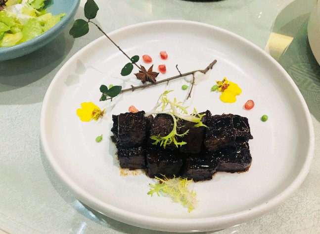 从一家地下小餐馆到豫菜代表品牌 鲁班张做对了什么?