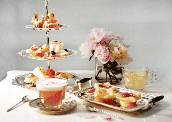 鲜花加燕窝 花千燕打造轻奢派奶茶