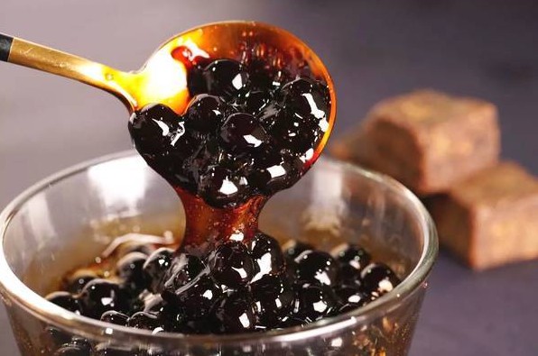 为叛逆人群正名 黑糖彪不走寻常路