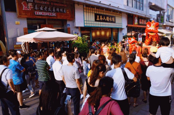 成立两年开出500家 五条人糖水铺为什么被加盟商信任?