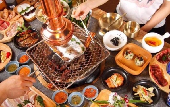 小楠山:世界各国美味烤肉的搬运工