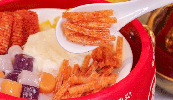 豆花配辣条?五条人联手卫龙打造的辣气金鼓豆花来了!