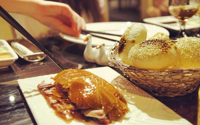 大董烤鸭:每一盘珍馐都是一副意境唯美的画卷