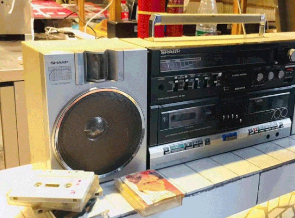 集市火锅是什么?渝家铺把菜市场搬进火锅店