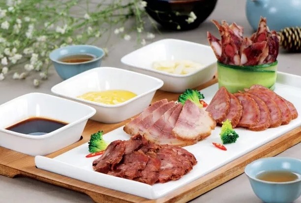 百年传承的三鲜水饺 东方饺子王的全国闻名之路