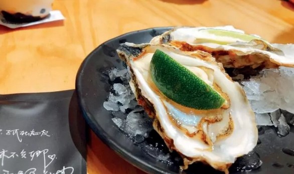 30平米小店日营业额2万元 开蚝屋是怎么做到的?