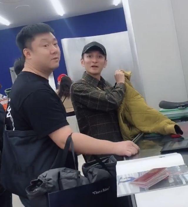 李维嘉怼偷拍网友 叫你别拍听到没有