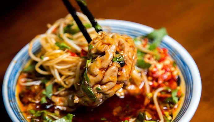 3平方的档口日营业额4000元 脑花面怎么做到的?