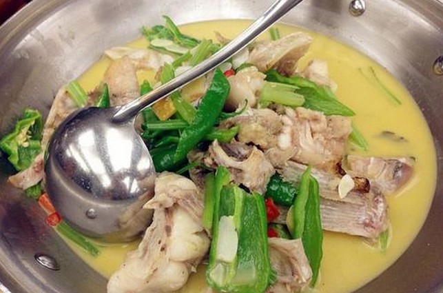 祖传鱼饭年销500万碗 饭怕鱼为什么能店店爆棚?