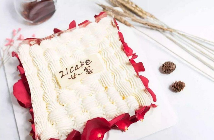 21cake蛋糕:开创烘培食品行业新模式 只做新鲜的方形蛋糕
