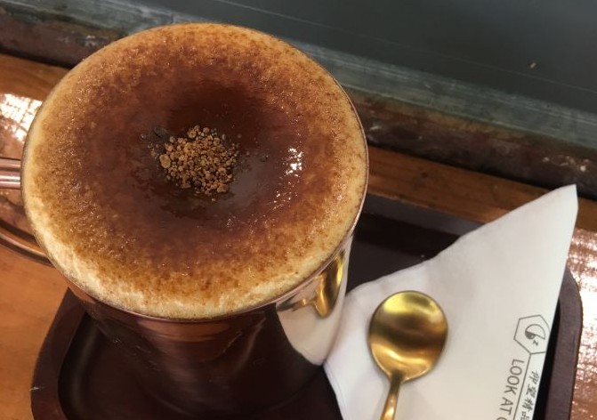 当社区小店遇上烧钱的瑞幸 仰望咖啡是如何“求生”的?