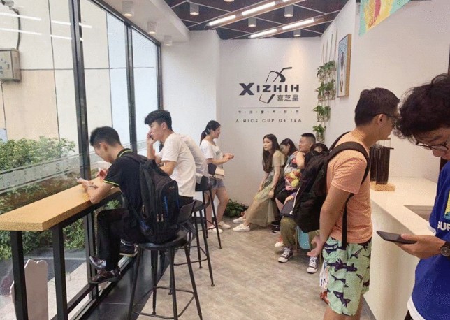 严格把控每一道工序 喜芝皇茶用心制成每一杯好茶