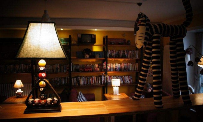 纸片咖啡:与顾客话家常的咖啡店 这才是社区店该有的样子