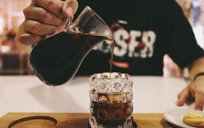 纸片咖啡:与顾客话家常的咖啡店 这才是社区店该有的样子