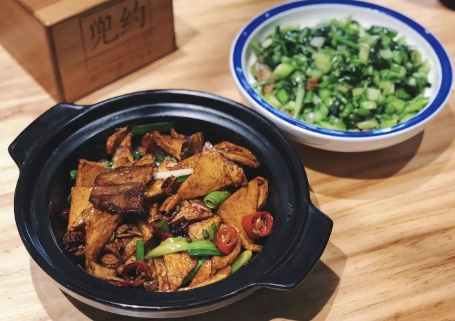 兜约下饭菜杨跃军:锅气才是中餐的精髓