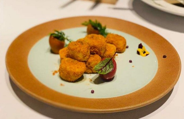 京兆尹:中西结合古今穿越 四合院里的素食餐厅