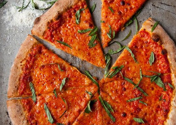 叫板比萨:用中式传统做法赋予披萨真正的东方口味