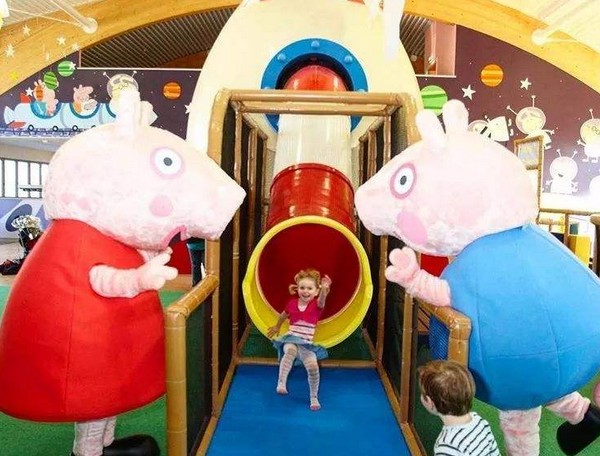 从屏幕搬过来的动画天地 小猪佩奇室内主题乐园来了!