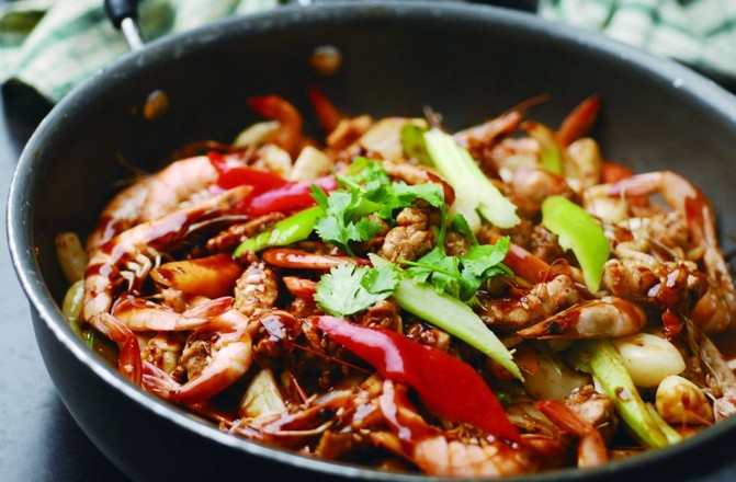 14年开出630多家店 黄记煌:秘诀是“懒”