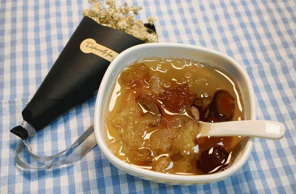 甜小样:开一家糖水店 收纳忙碌都市人的紧张