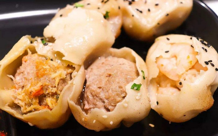 皮薄馅大汁丰底脆 小杨生煎是如何成为沪上知名小吃的?