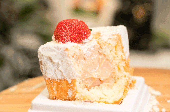 韩国首尔网红店EGG BOMB落户上海 滑蛋厚吐司终于来了!