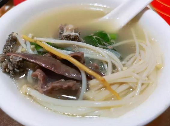 牧歌烤全羊:没有吃过烤全羊的冬天是不完整的!