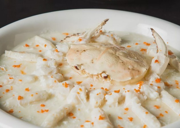 初筵餐厅:原汁原味的地道港味 每个角落都藏着设计之美