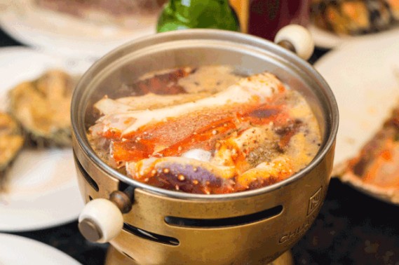 川骄海鲜自助:280+种海鲜盛宴 比脸还大的帝王蟹随便吃!