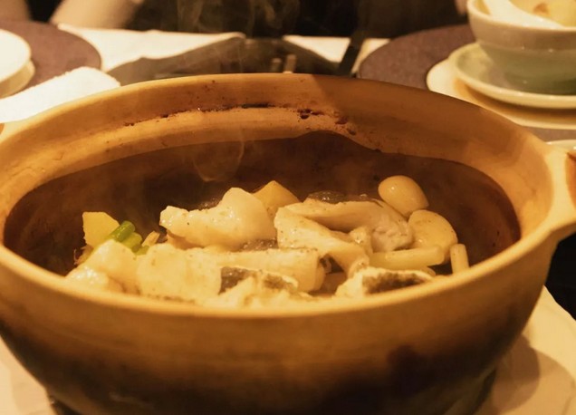 玉堂春暖:烟火气最浓的米其林餐厅 无数老广家庭的集体回忆