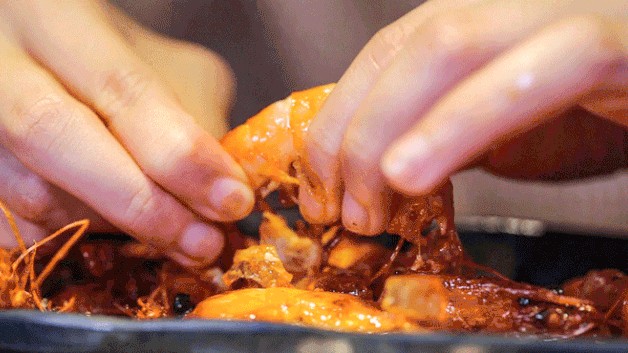 七欣天品蟹轩:这里的螃蟹个个出生不凡