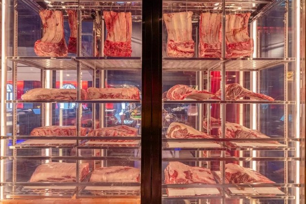 泊诗南餐厅:外滩百年红楼里的法式浪漫