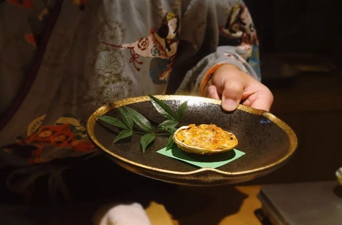 关西炸串+天妇罗 鬼串炼狱打造国内首家炸串专门店