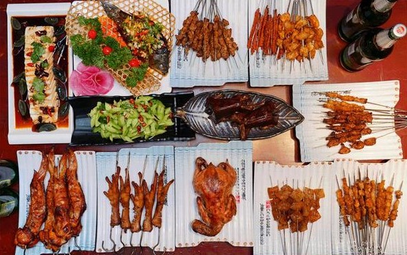 1898跨界串吧:纯正东北味道的宝藏烧烤店