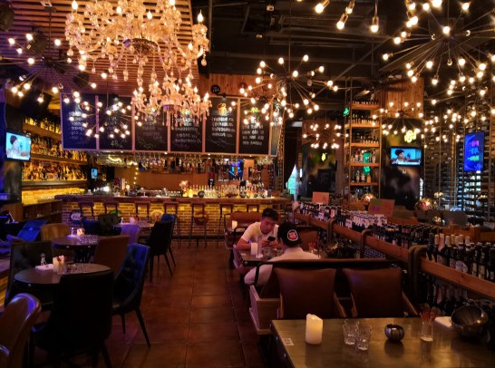 可觅音乐酒吧:用音乐和美食传递一种生活方式