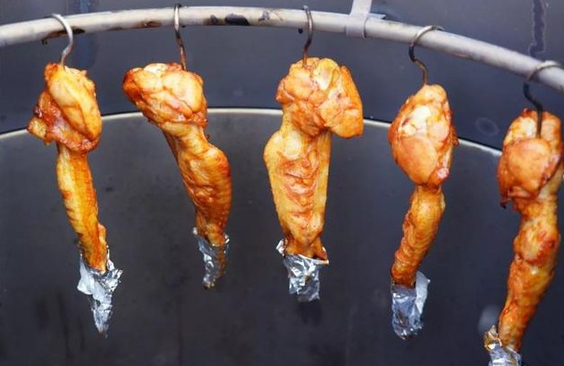 1898跨界串吧:纯正东北味道的宝藏烧烤店