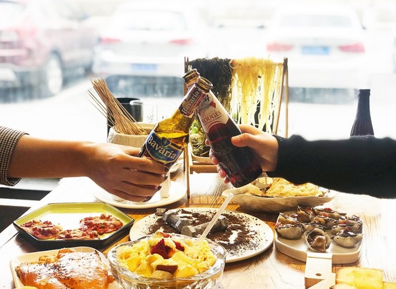 签er非专业烧烤:减肥的人千万不要走进这家店