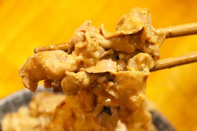 老四九涮肉:景泰蓝铜锅里涮内蒙羔羊肉 华丽指数五颗星