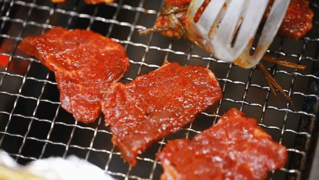 牛鼎云南特色烧烤 一吃就是一整夜!